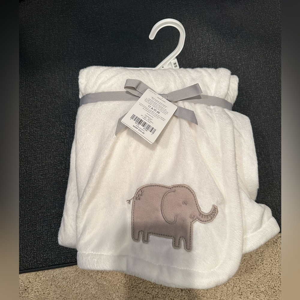 Carter’s baby blanket with elephant detail